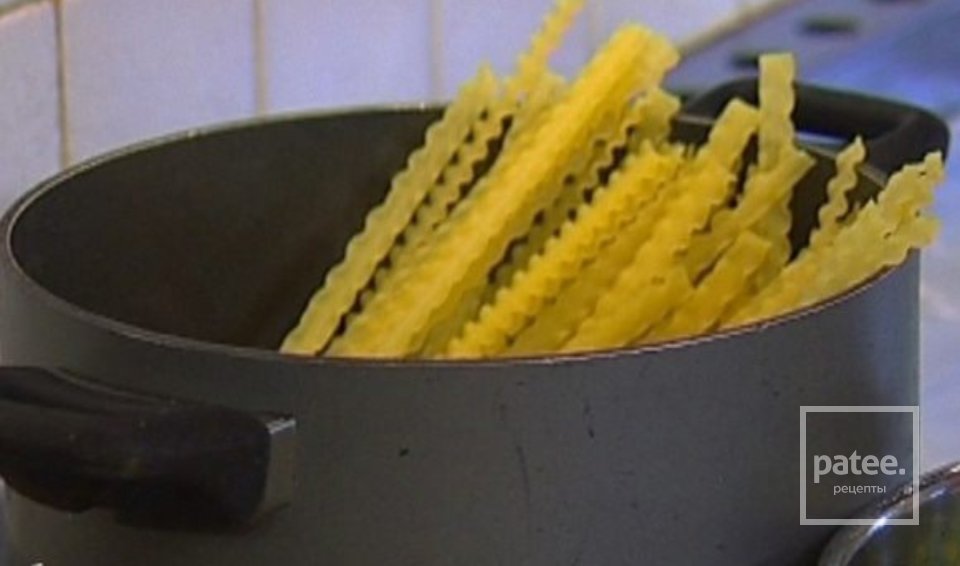 Макароны со стручковой фасолью и помидорами - Шаг 3