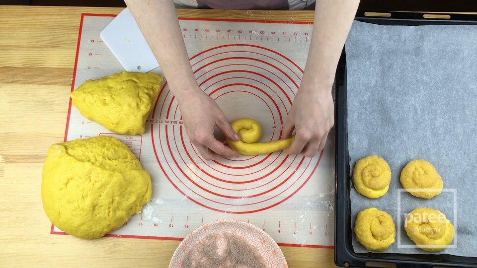 Домашнее печенье на кефире «Сахарные колечки» - Шаг 4