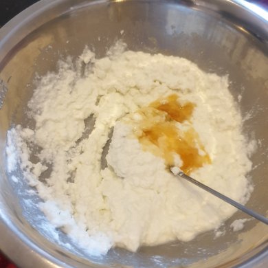 ПП десерт рикотта с фруктами - Шаг 2