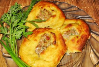 Картофельные гнезда с фаршем