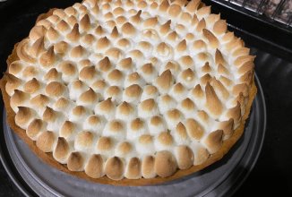 Лимонный тарт с меренгой