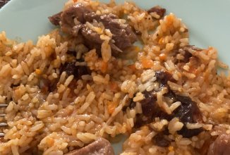 Плов с индейкой и черносливом