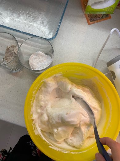 Ангельский бисквит с банановым кремом - Шаг 3