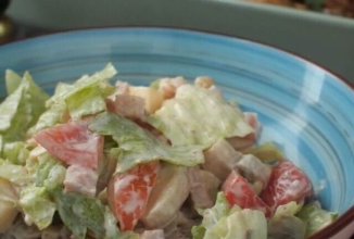 Салат с копченой курицей