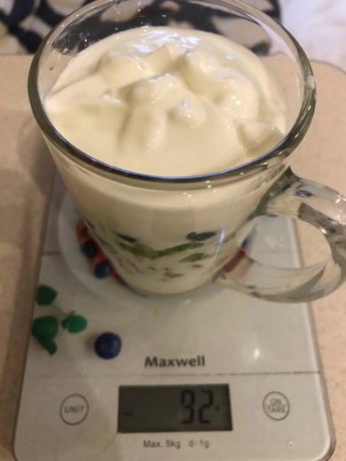 Йогуртовый десерт 🧁 с гранолой, 🥝 киви и голубикой - Шаг 12