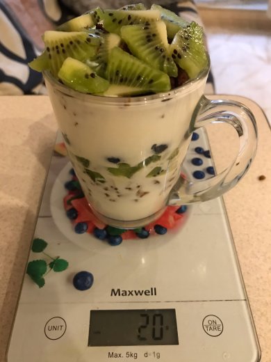 Йогуртовый десерт 🧁 с гранолой, 🥝 киви и голубикой - Шаг 14