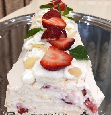 Меренговый рулет