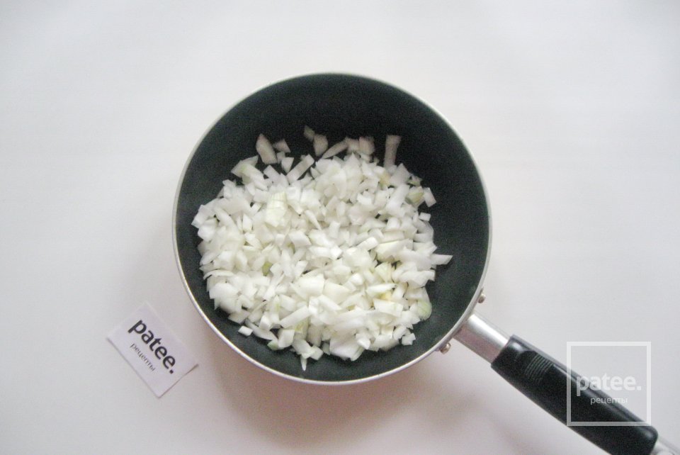 Ленивые голубцы с капустой, фаршем и грибами в томатном соусе - Шаг 5