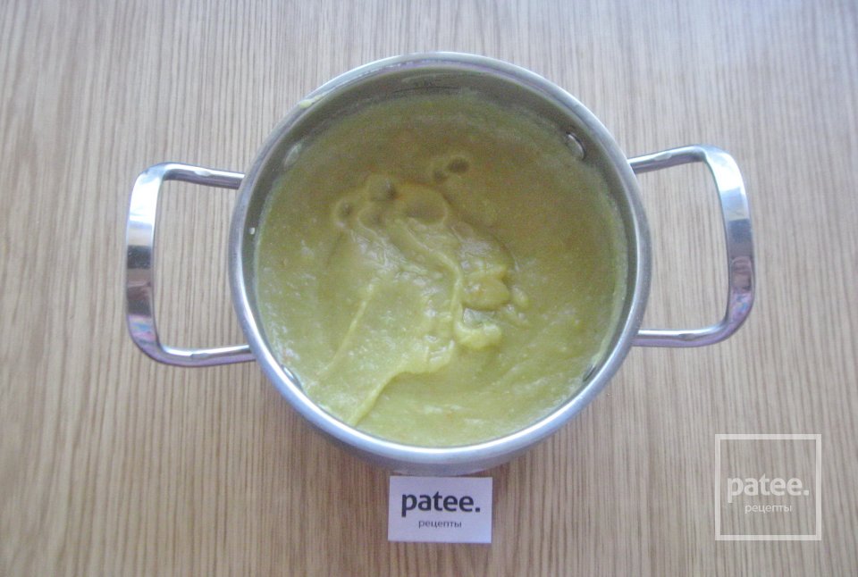 Суп-пюре с кабачком и сливками - Шаг 10