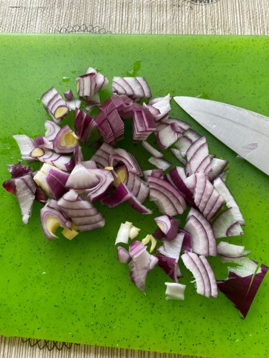 Салат из краснокочанной капусты - Шаг 2