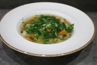 Куриный суп с чечевицей