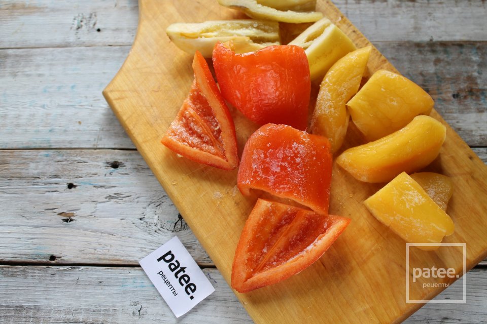 Говяжьи ребрышки в духовке со сладким перцем - Шаг 6