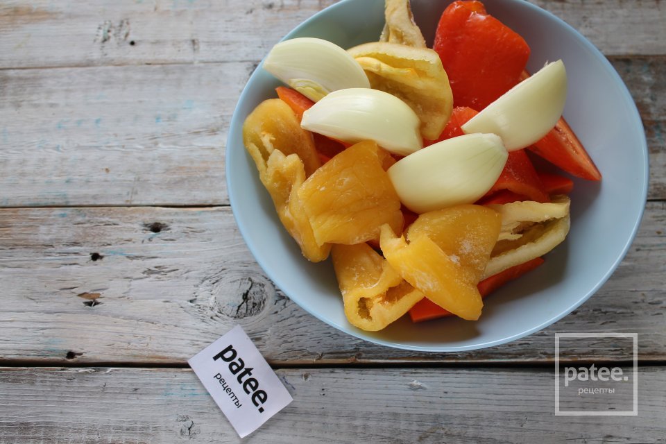 Говяжьи ребрышки в духовке со сладким перцем - Шаг 8