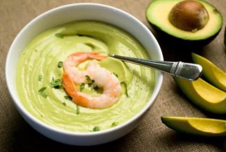 Холодный суп с авокадо