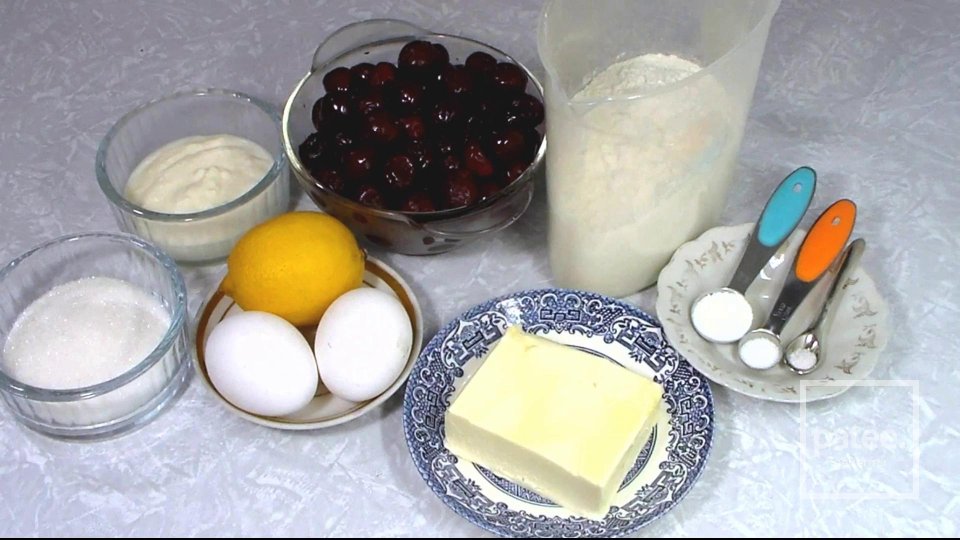 Пирог с вишней из песочного теста - Шаг 1