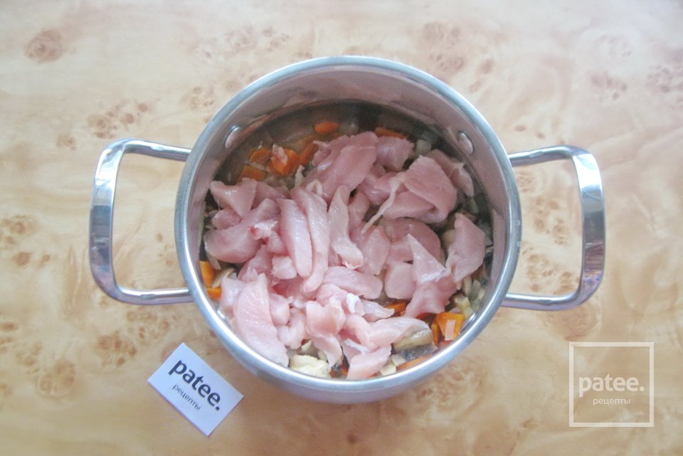 Курица с грибами и лапшой удон - Шаг 5