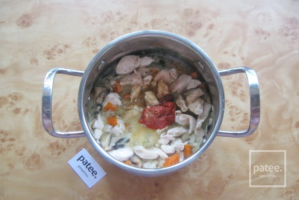 Курица с грибами и лапшой удон - Шаг 7