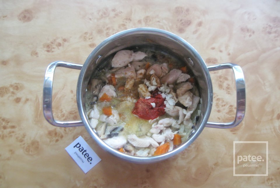 Курица с грибами и лапшой удон - Шаг 8