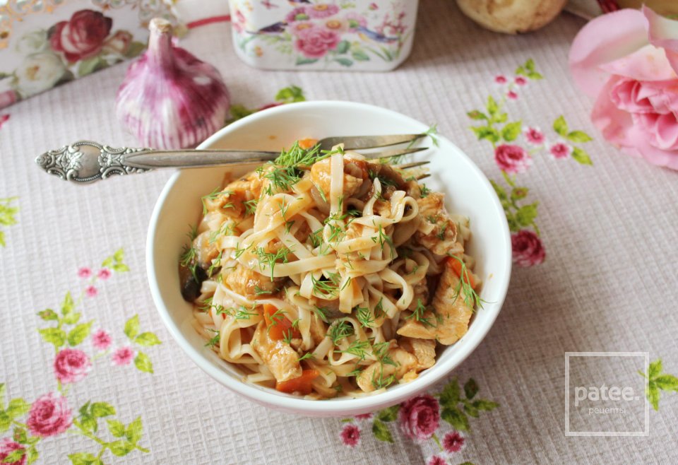 Курица с грибами и лапшой удон - Шаг 13