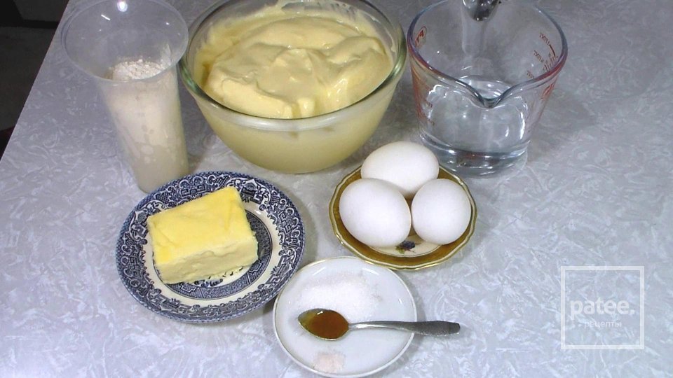 Заварные пирожные с кремом - Шаг 1