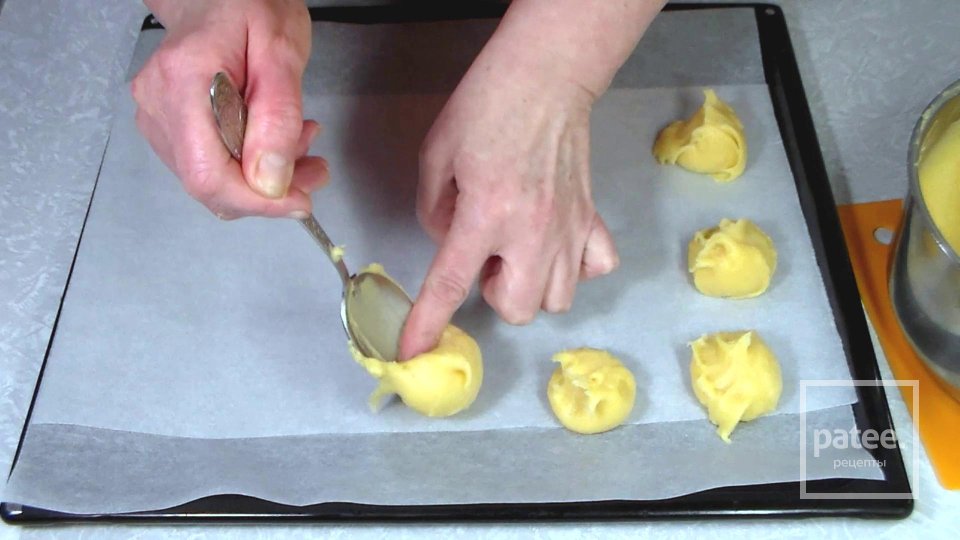 Заварные пирожные с кремом - Шаг 7