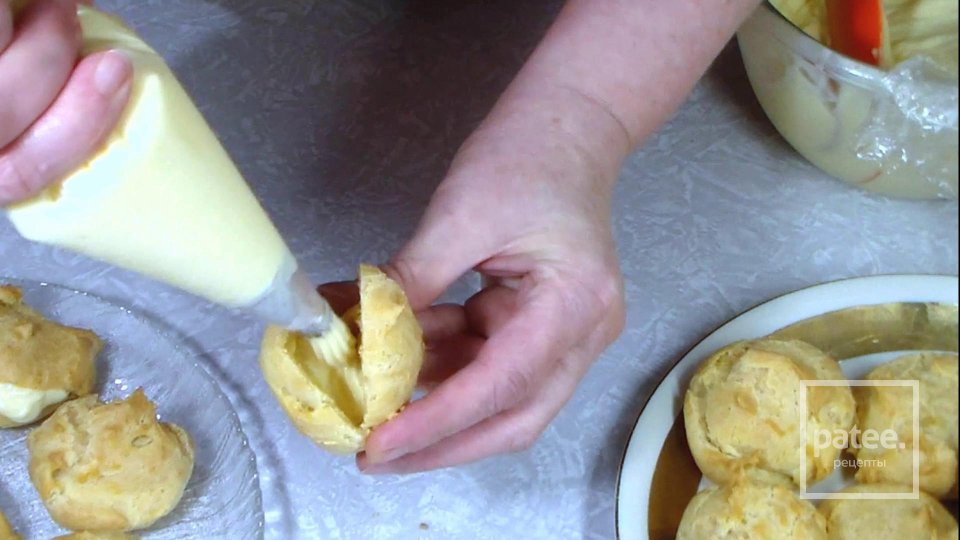 Заварные пирожные с кремом - Шаг 9