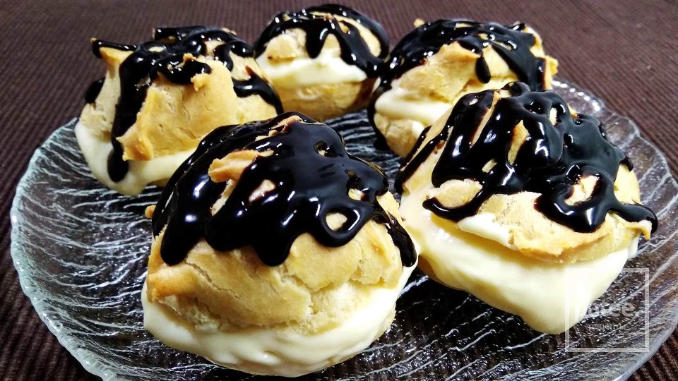 Заварные пирожные с кремом - Шаг 10