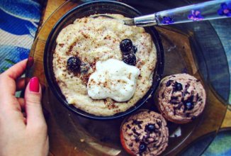 Миндальная полента с ягодами