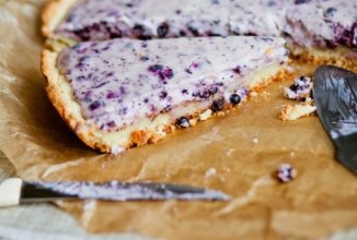 Черниччный пирог с творогом