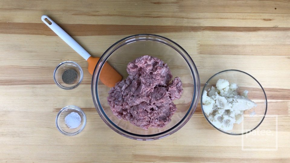 Котлеты Стожки с грибами и сыром - Шаг 1