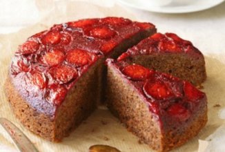 Сливовый пирог-перевертыш