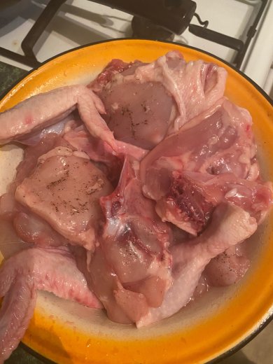 Курица тушеная с перцами🍗 - Шаг 1