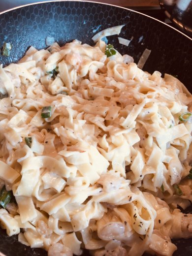 Чесночно-сливочная паста с креветками - Шаг 4