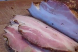 САЛО, ЗАПЕЧЕННОЕ В ГОРЧИЧНОМ МАРИНАДЕ