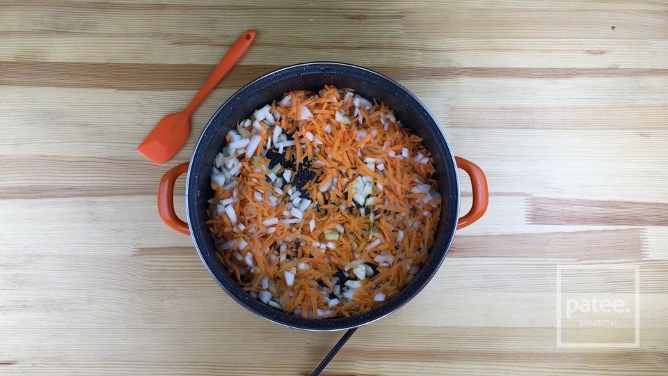 Ленивые голубцы на сковороде - Шаг 4