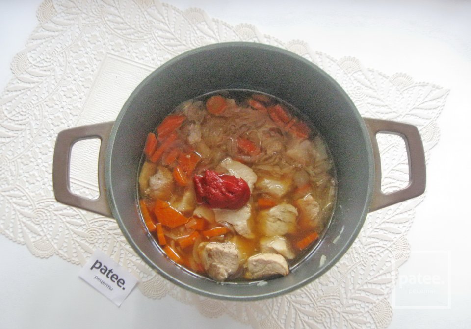 Свинина с кабачками в томатном соусе - Шаг 6