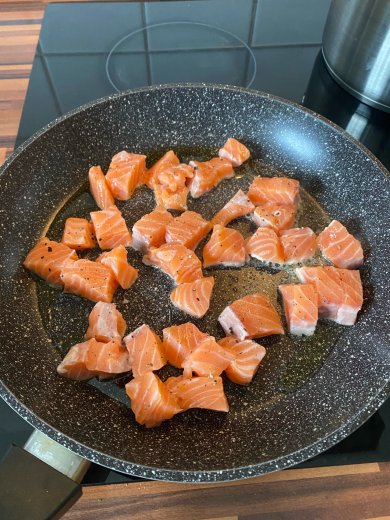 Пенне с красной рыбой и голубым сыром 💚 - Шаг 2