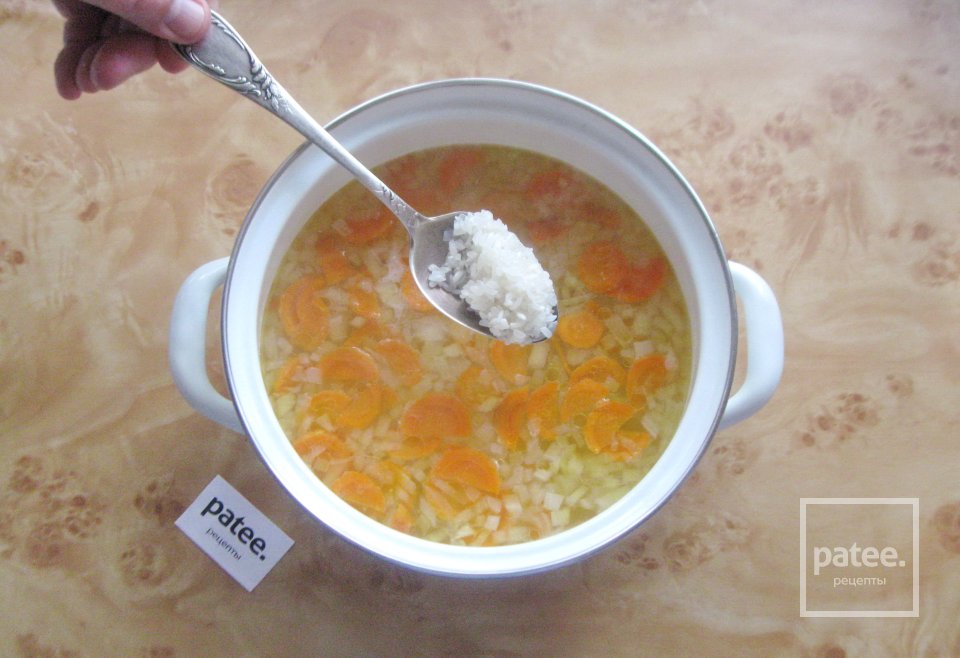Суп с рисом и колбасными изделиями - Шаг 7