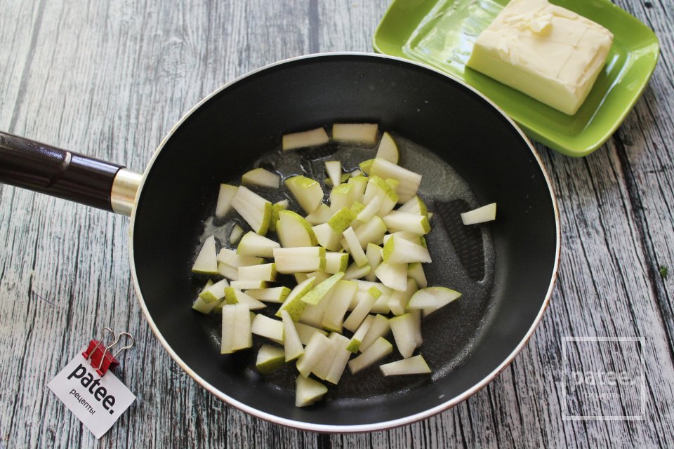 Блины, фаршированные карамелизованной грушей - Шаг 10