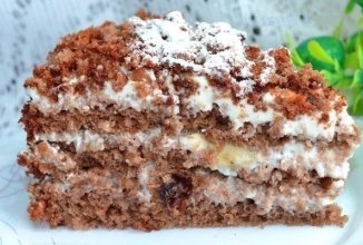 Сметанный торт с черносливом