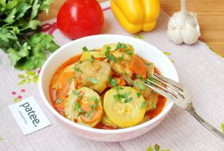 Овощное рагу с баклажаном и яблоком