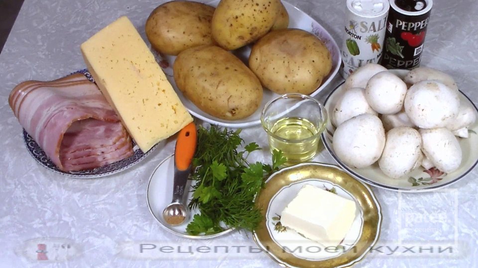 Картофельные лодочки с беконом и сыром запеченные в духовке - Шаг 1