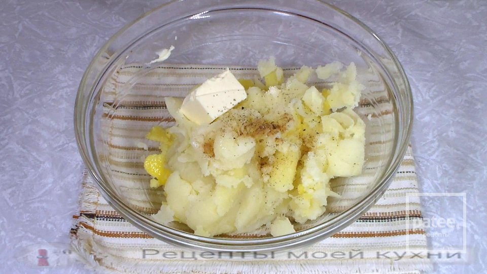 Картофельные лодочки с беконом и сыром запеченные в духовке - Шаг 12