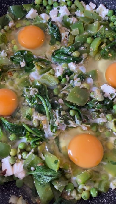 Зелёная шакшука 💚 - Шаг 4