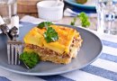 ЗАПЕКАНКА С КАРТОФЕЛЕМ И ФАРШЕМ