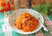 Морковь по-корейски с грибами