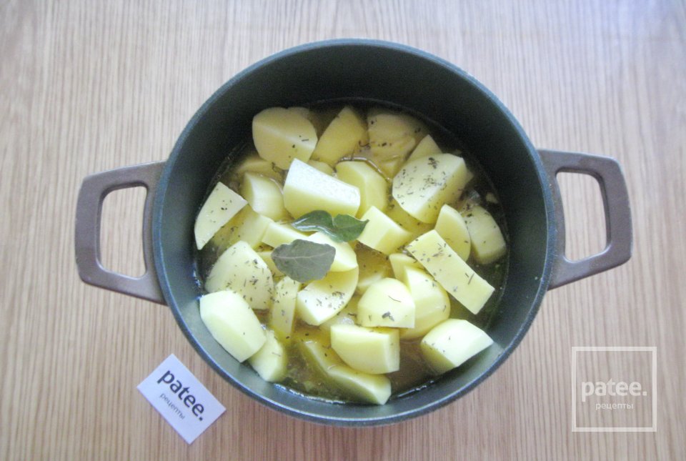 Жаркое из свинины с цветной капустой и картофелем - Шаг 9