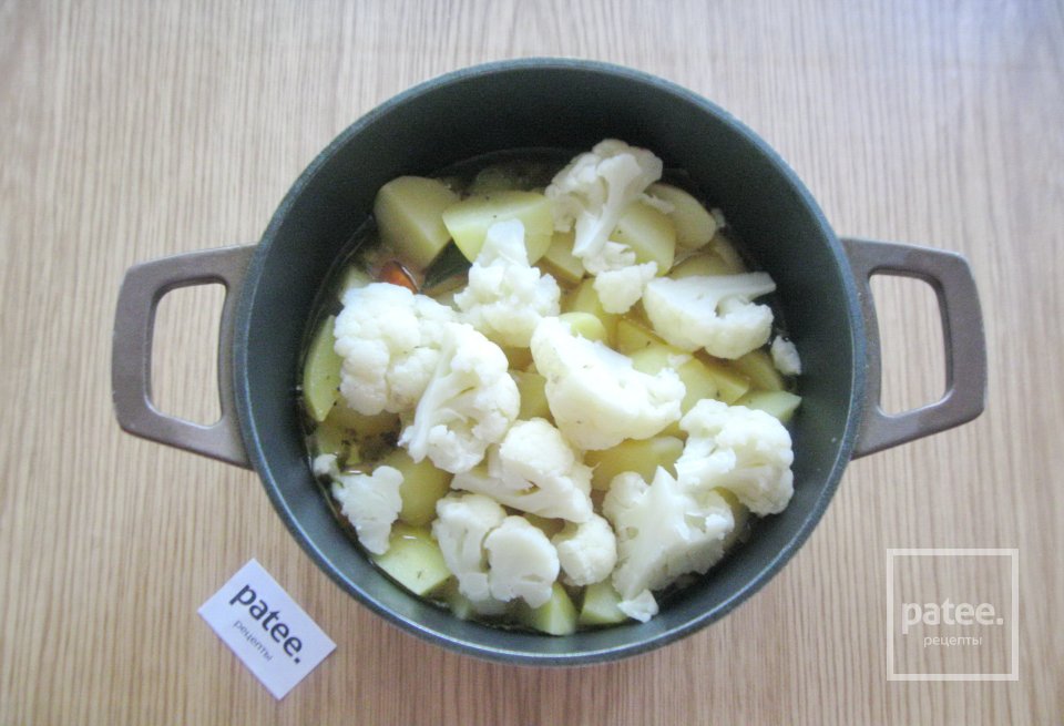 Жаркое из свинины с цветной капустой и картофелем - Шаг 12