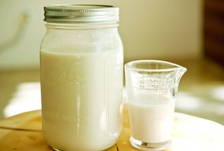 Миндальное молоко