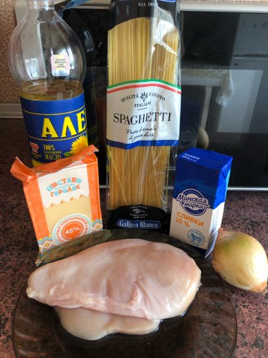 Паста с куриной грудкой - Шаг 1
